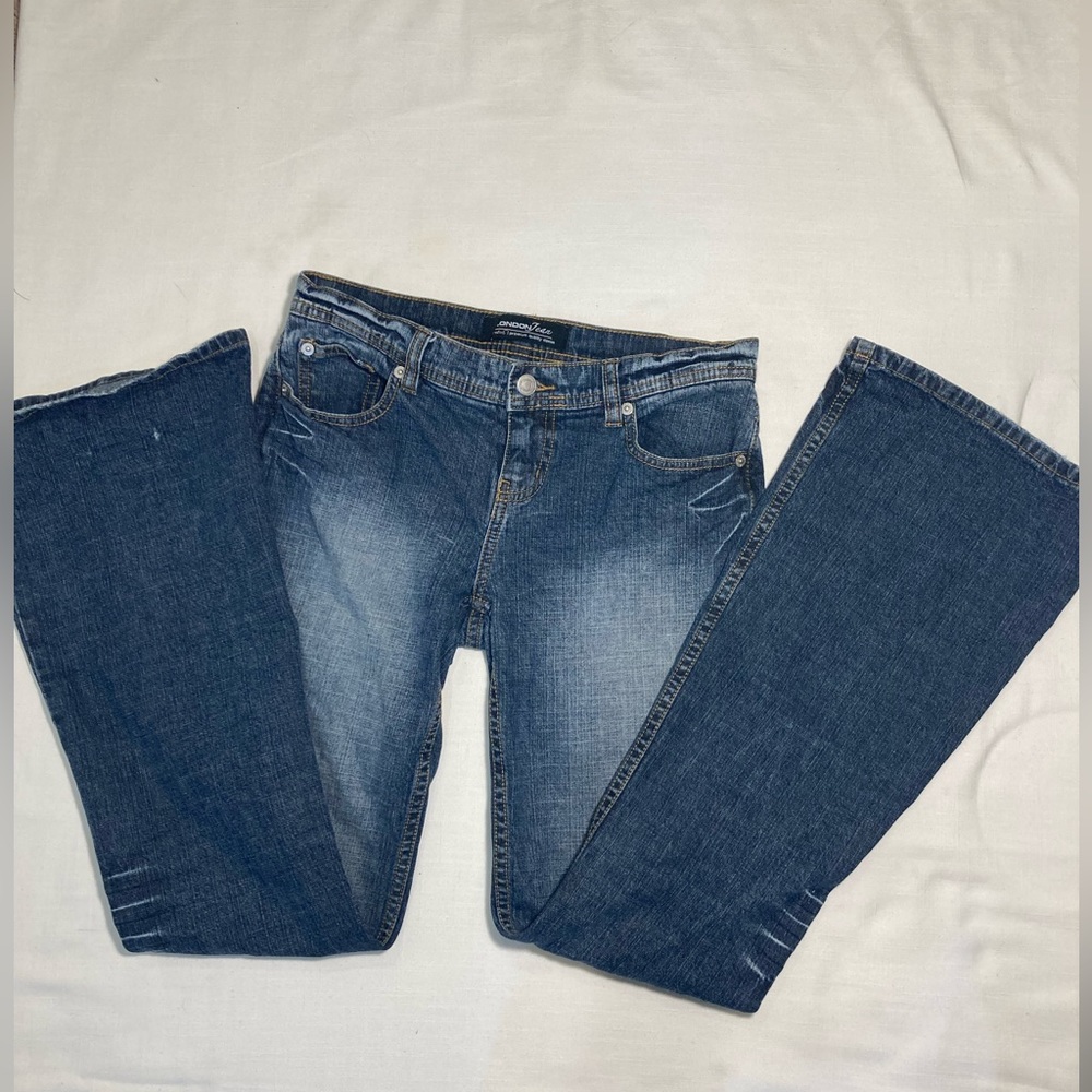 London Jean Midrise Darkwash Long Flared Jeans, Pocket Design Size 4